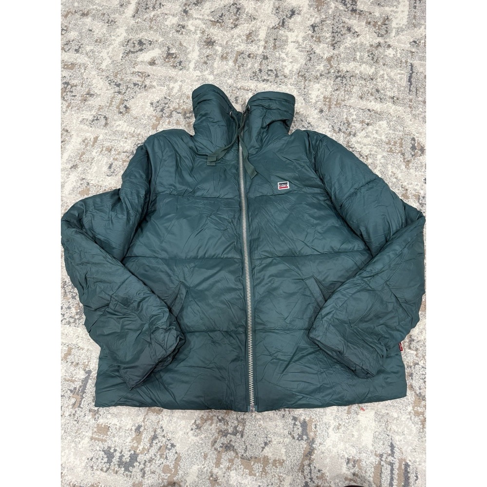 Levi's Men's Quilted Puffer Jacket with Sherpa Lined Chest‎ Logo Green